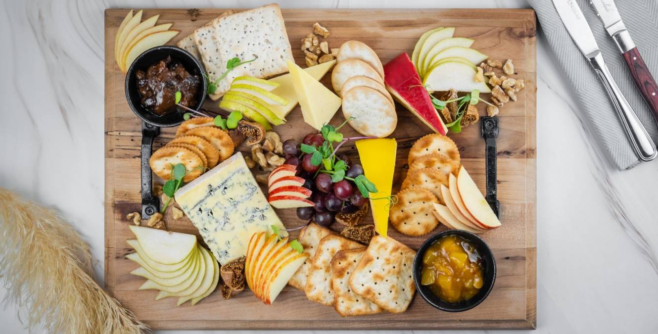 Lakestone Lodge Dining