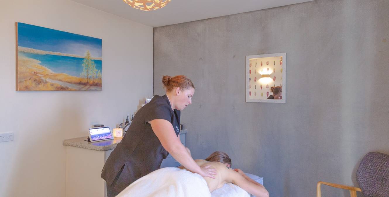 Lakestone Lodge massage therapy